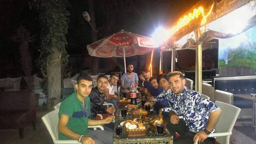 Elma Nargile Cafe Fotoğrafları