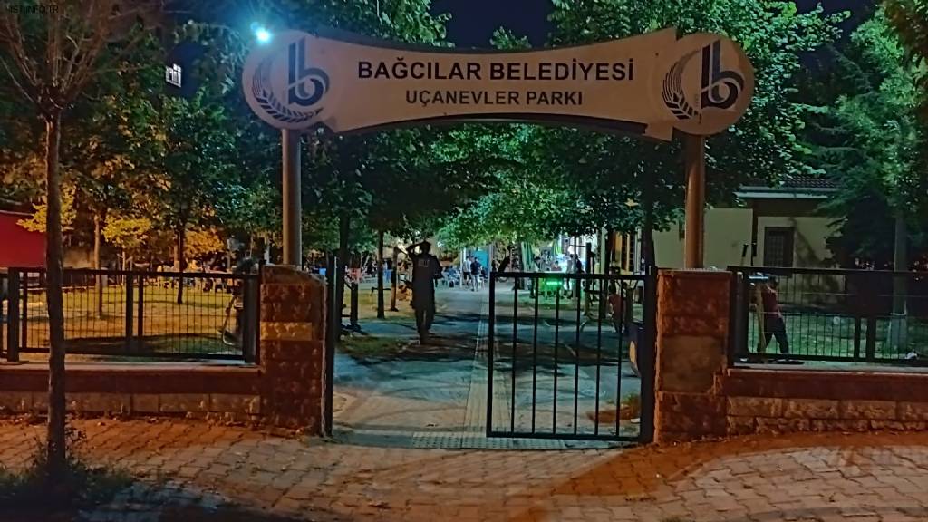 Bağcılar Belediyesi Uçanevler Parkı Aile Çay Bahçesi Fotoğrafları