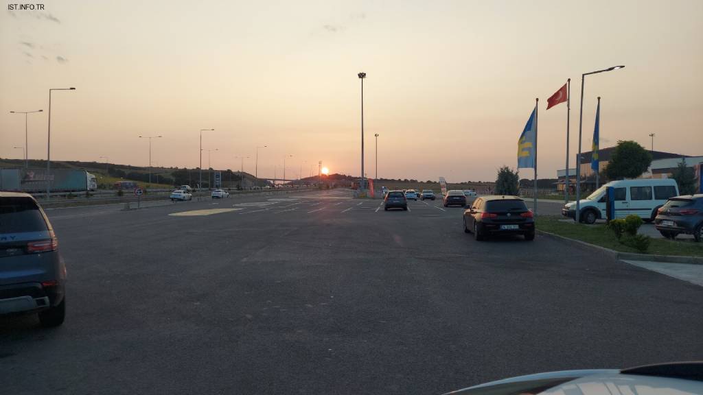 İstanbul Yönü Dinlenme Tesisi - OPET - Kuzey Marmara Otoyolu Fotoğrafları