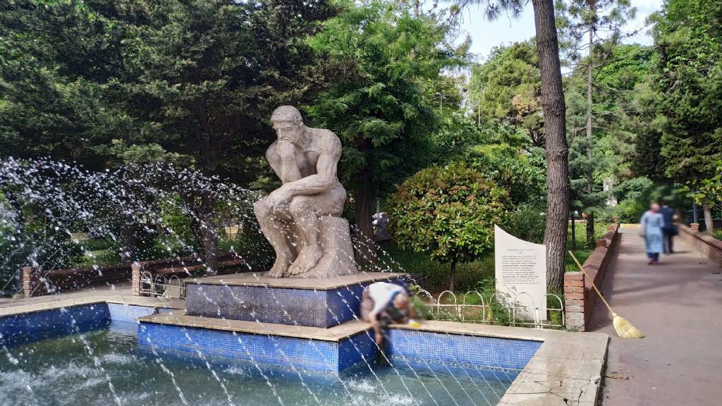 T.C. Sağlık Bakanlığı İstanbul Bakırköy Prof. Dr. Mazhar Osman Ruh Sağlığı ve Sinir Hastalıkları Eğitim ve Araştırma Hastanesi Fotoğrafları