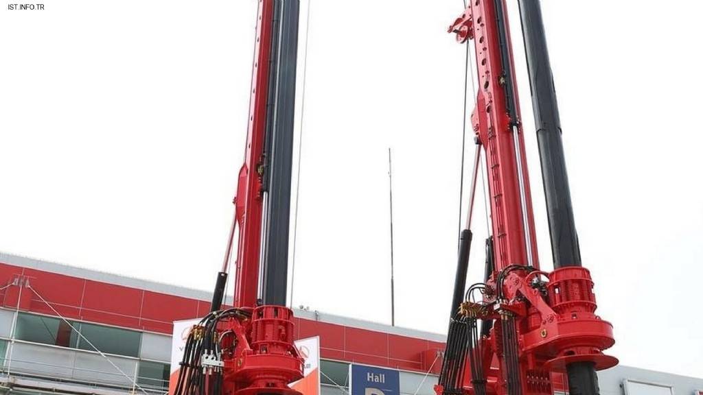 Özışık Makina - Mobil Vinç - Paletli Vinç ve Forekazık Yetkili Servisi Fotoğrafları