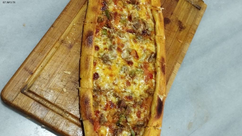 Can Taşfırın Lahmacun Pide& ızgara kanat Fotoğrafları