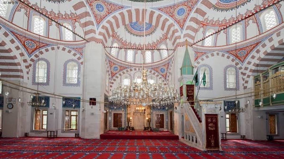 Atik Valide Camii