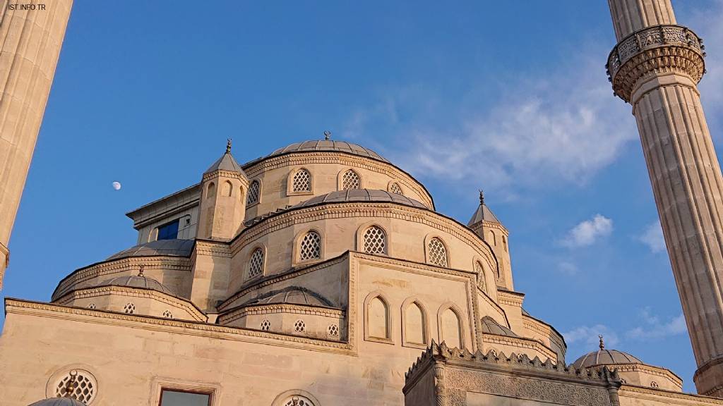 Mehmet Akif Cami Fotoğrafları