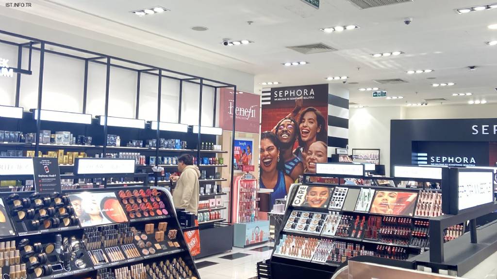 SEPHORA BUYAKA Fotoğrafları