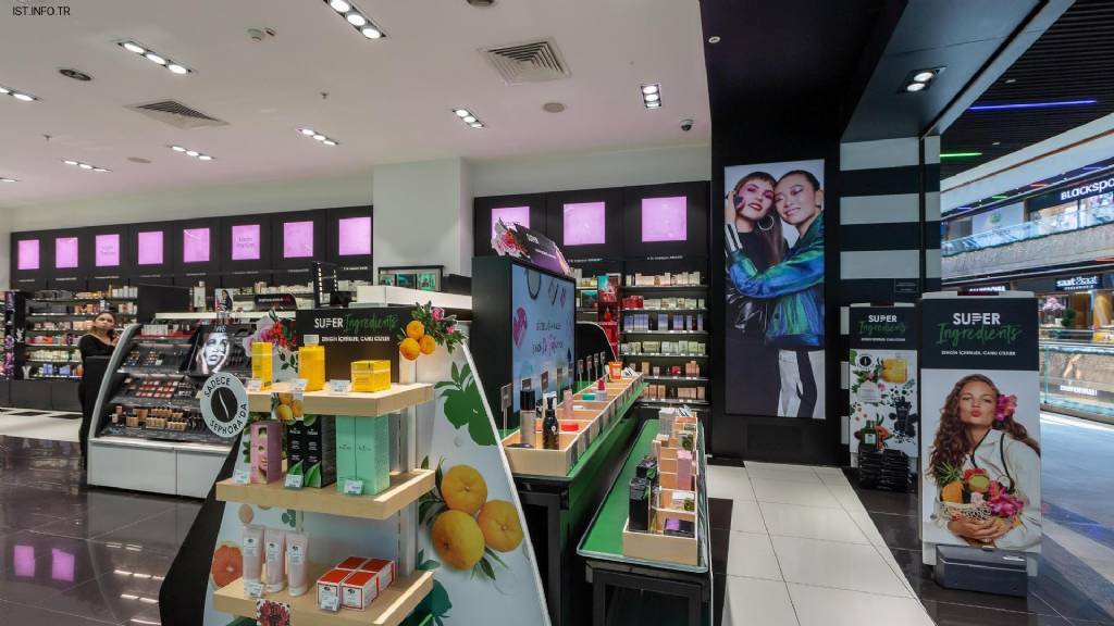 SEPHORA BUYAKA Fotoğrafları